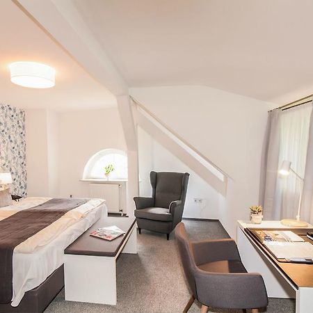 Hofgut Dippelshof Hotel- Und Restaurant Kg Mühltal Dış mekan fotoğraf